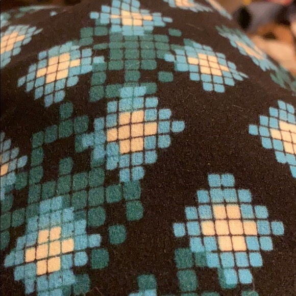 LuLa Roe TC - Picture 2 of 2